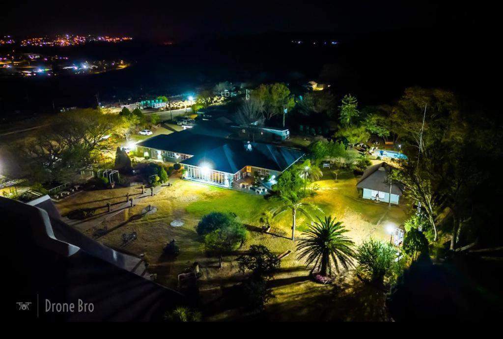 Nauntons Guest House & Wedding Venue Ladysmith Buitenkant foto