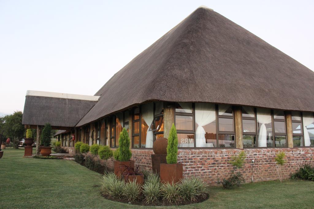 Nauntons Guest House & Wedding Venue Ladysmith Buitenkant foto