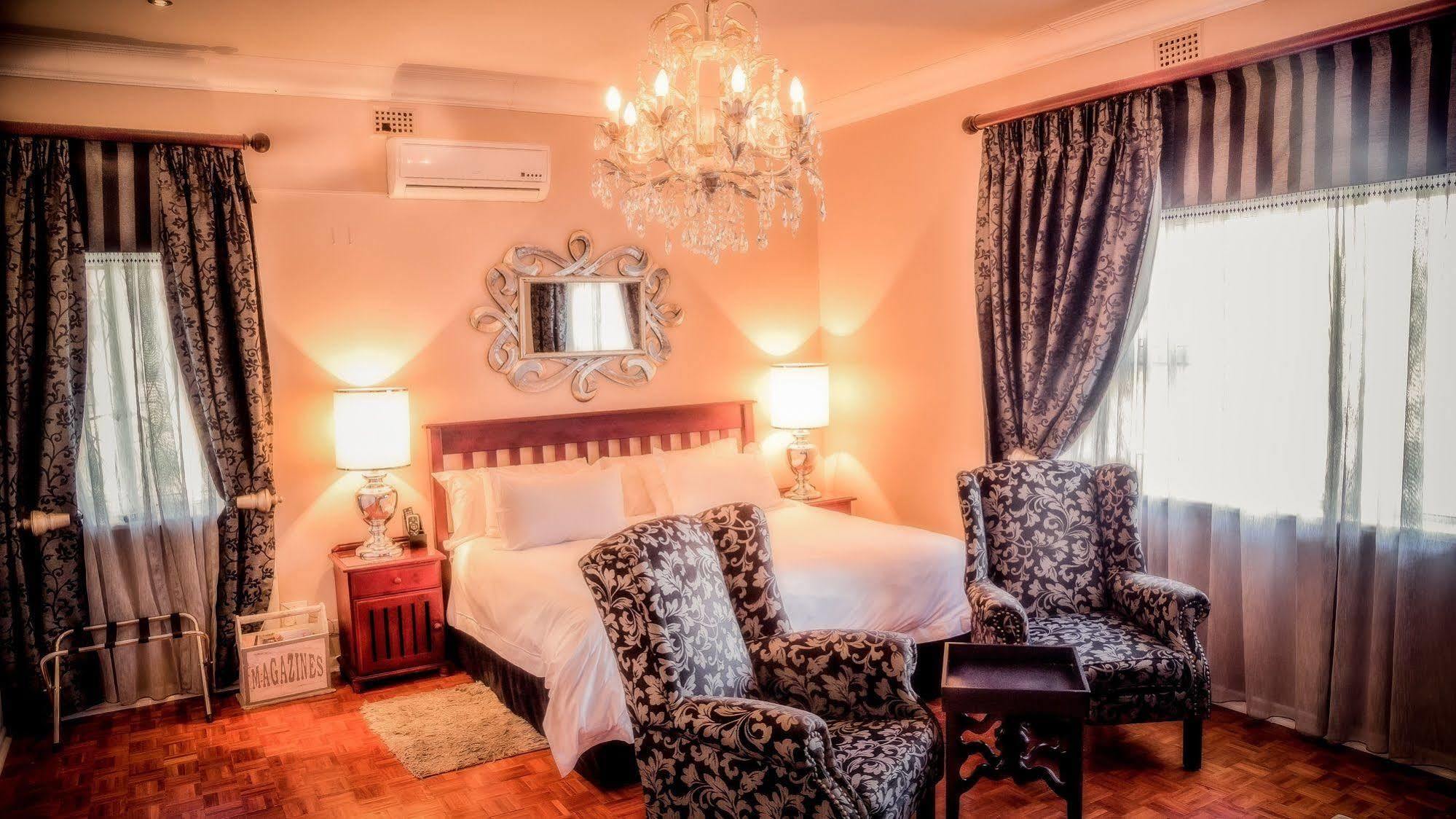Nauntons Guest House & Wedding Venue Ladysmith Buitenkant foto